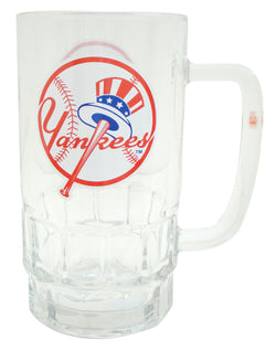 Yankees beer glass, see through glass beer with yankees logo in the middle.