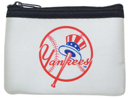 Yankees coin purse, with Yankees logo in the middle in red