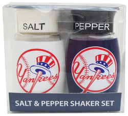 Yankees Circle Salt and Pepper Shaker Set