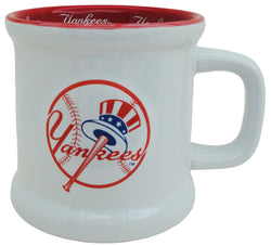Yankees Red/White Circle Embossed Mugs