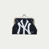 Blue Yankees coin with Yankees logo in white in the center.